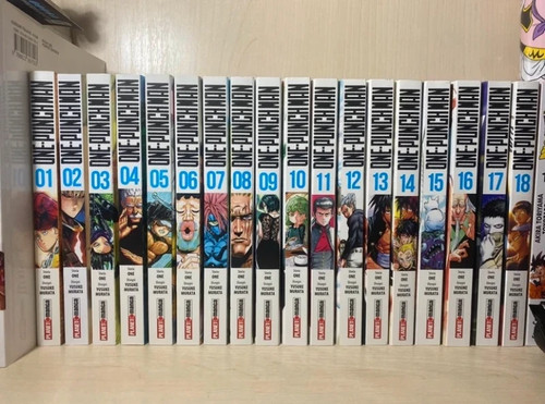 One punch man volumi - punch,